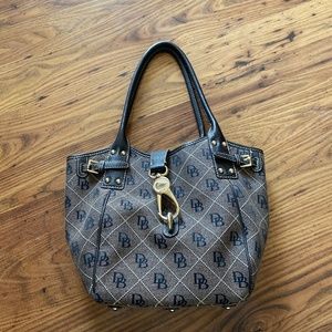 Dooney & Bourke Purse